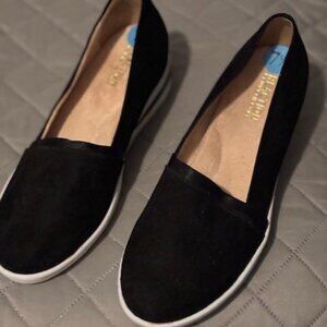 Reaction Kenneth Cole Fay Sneaker Slip On Comfort Wedge Loafer 7.5